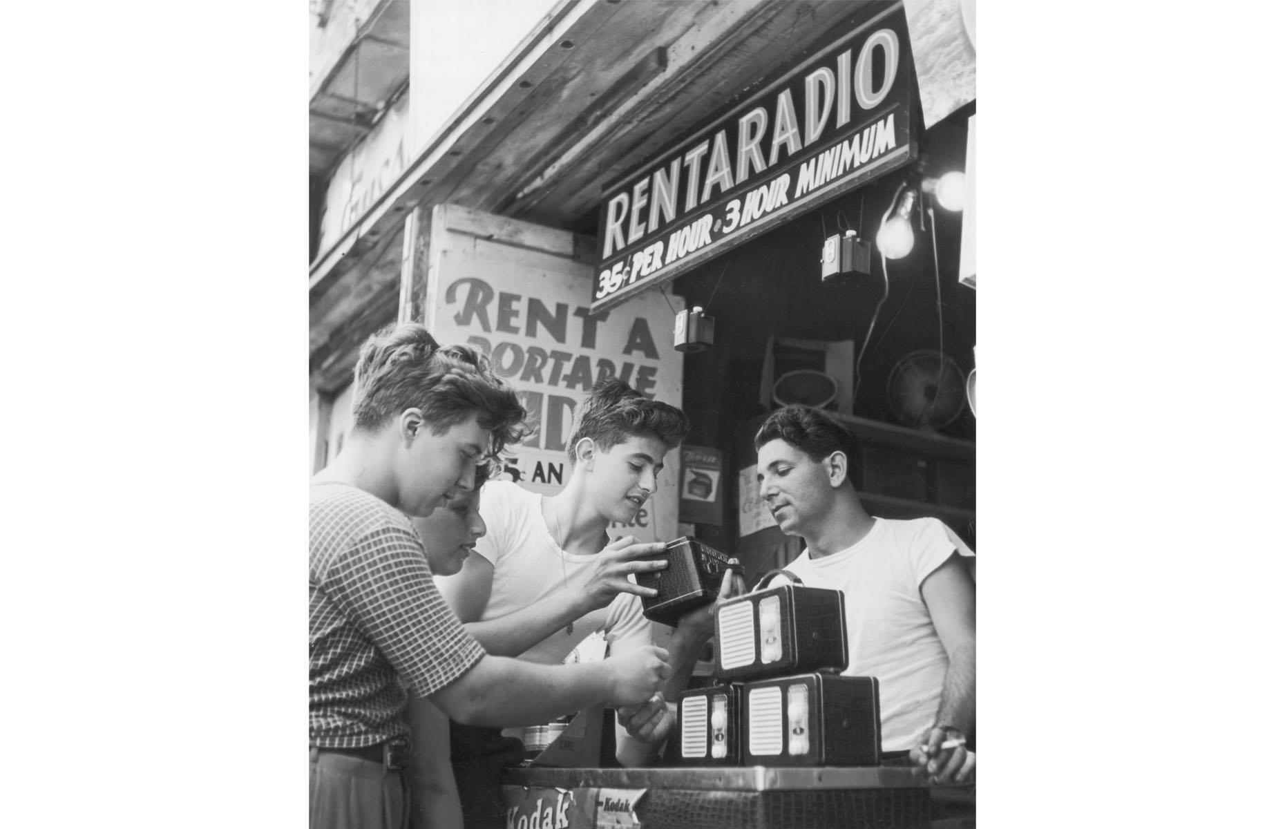 RentaRadio, New York, 1950s